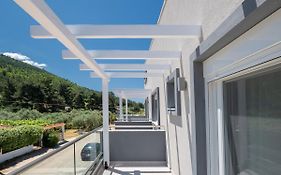 Meliria Apartments